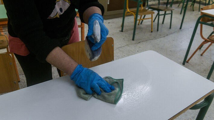 29 προσλήψεις για τον καθαρισμό σχολείων